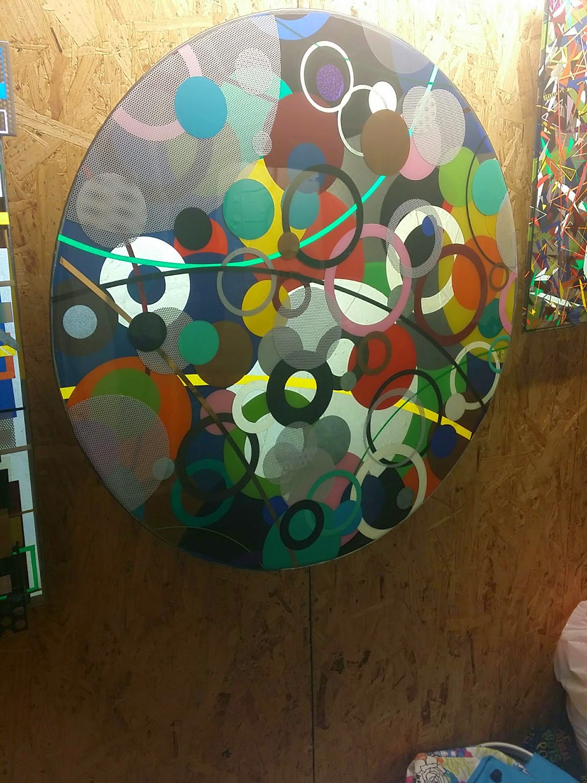 TAPED METAL CANVAS: Round
