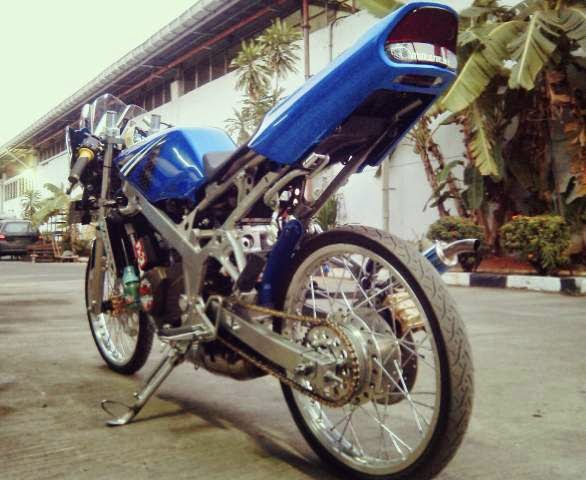 MOTOR NINJA: Modifikasi Ninja r Biru