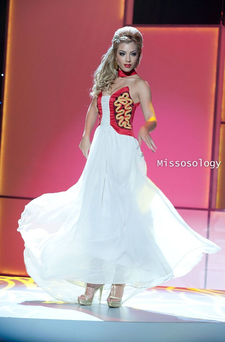 [miss-uni-2011-costumes-255.jpg]
