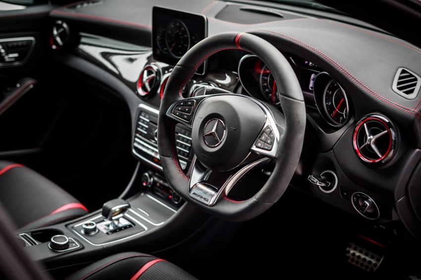 Xe Mercedes Benz CLA45 AMG 4Matic 09 Xe Mercedes Benz CLA45 AMG 4Matic 09