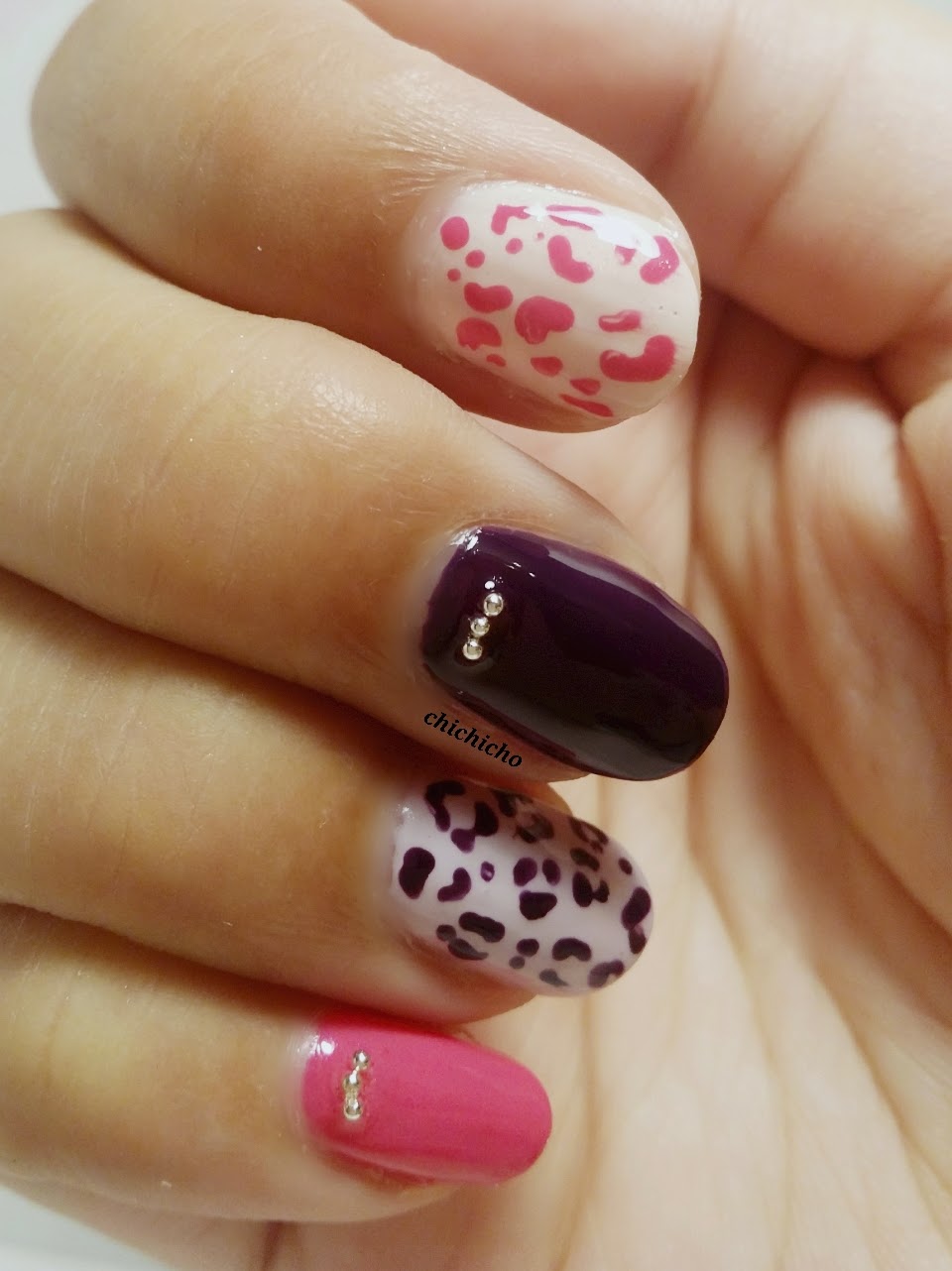 Minimalism Pink and Purple Leopard - chichicho~