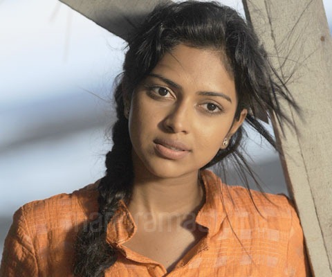 [amala_paul_still1%255B3%255D.jpg]