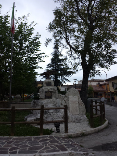 Monumento Ai Caduti Ornano