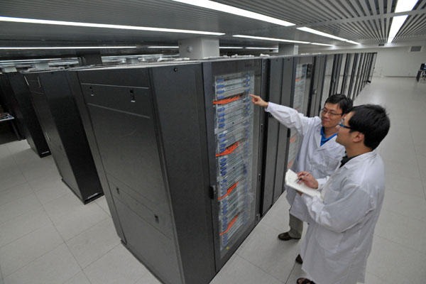 [1028-chinese-supercomputer_full_600%255B4%255D.jpg]