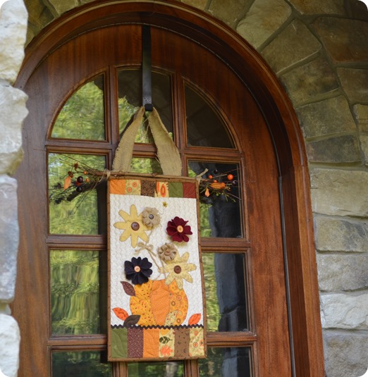 fall doorhanging