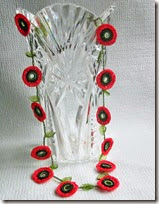 contemporary poppies necklace 3