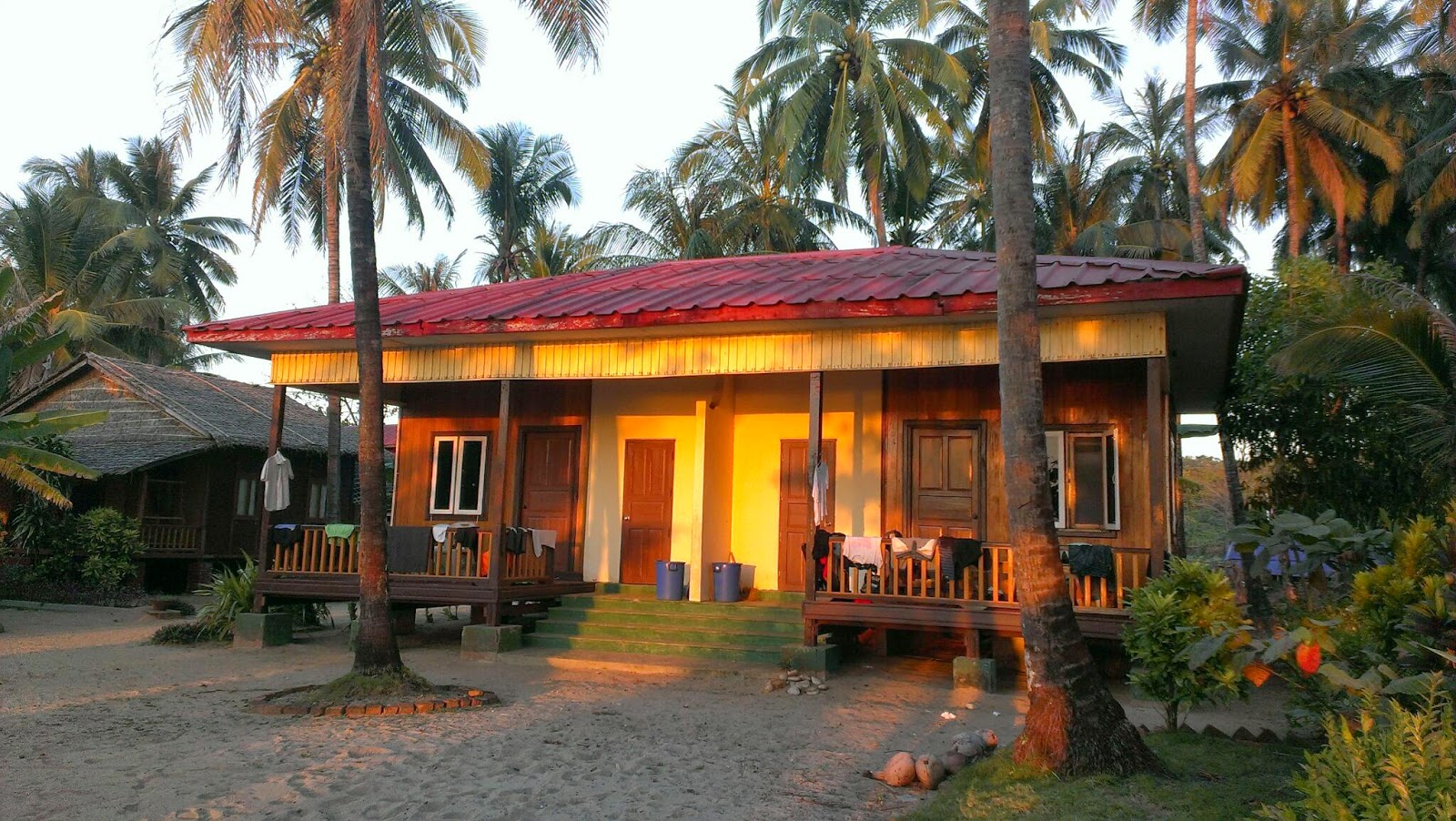 Exploring Ngwe Saung Beach Shwe Hin Tha Hotel Ngwe Saung Beach