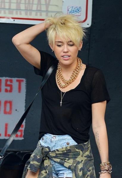 Modern Miley Cyrus Short Haircut 2013