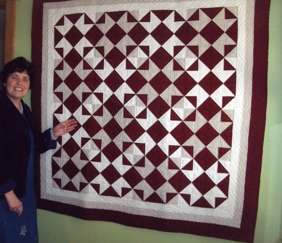 [me%2520and%2520quilt%255B2%255D.jpg]