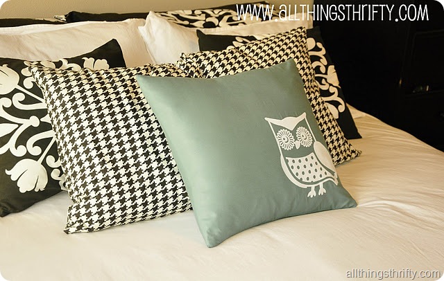 Owl pillow 1