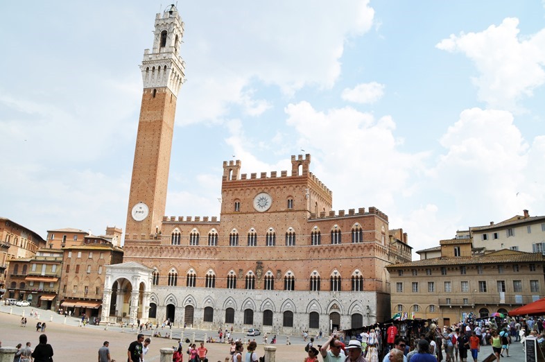 SIENA PIAZZA duomo