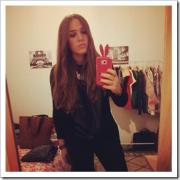 party night look black style in madrid