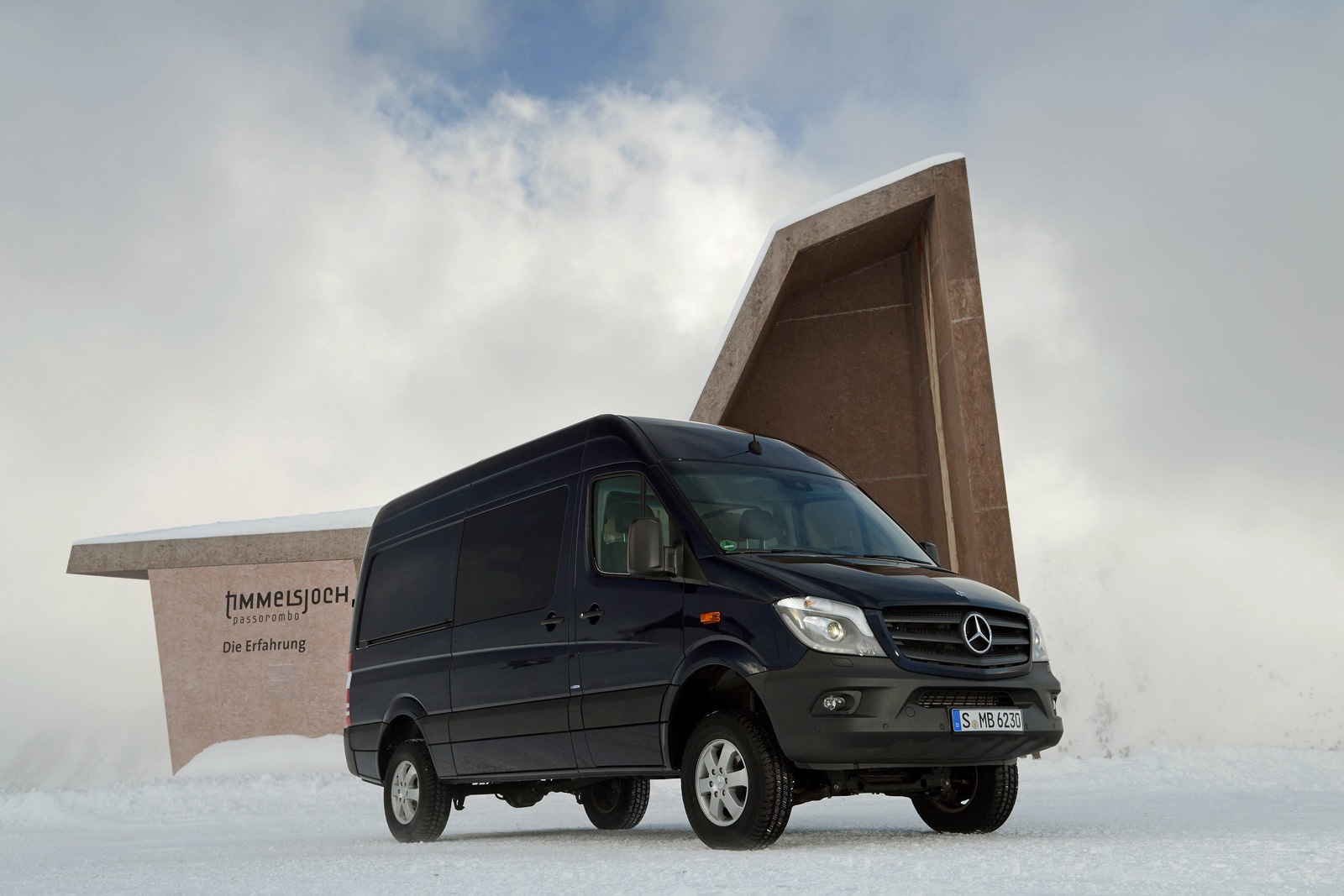 [Mercedes-Benz-Sprinter-4x4-1%255B2%255D.jpg]