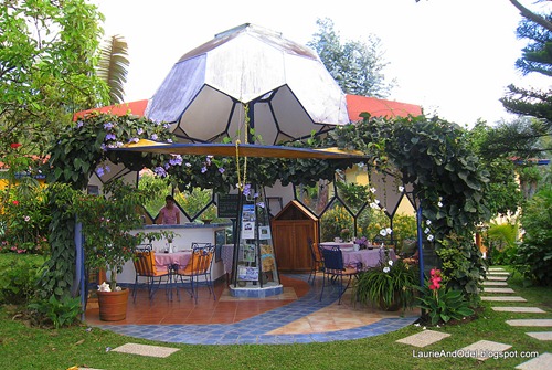Dining room at Isla Verde in Boquete