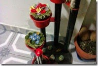 crochet flowers in pots 3