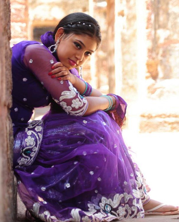 [actress_niti_taylor_latest_exclusive_photos%255B3%255D.jpg]