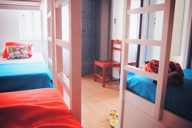 alehop room 2 .jpg alehop room 2