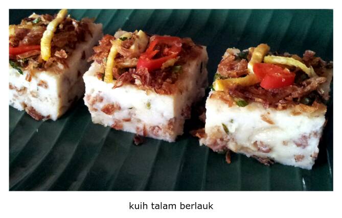 From Nana's Kitchen With Love: Kuih talam berlauk