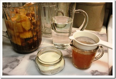 Homemade Pineapple Brew | Mexican Drinks Homemade Pineapple Brew | Mexican Drinks