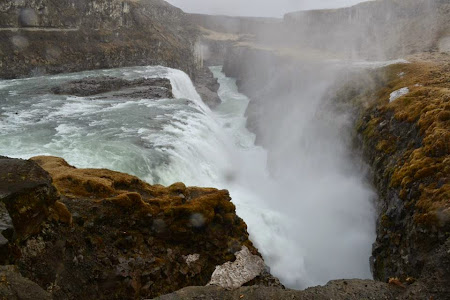 Obiective turistice Islanda:. Cascada Gullfoss