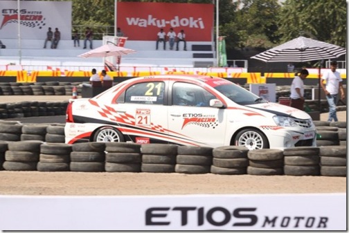 Etios-Motor-Racing1-600x400