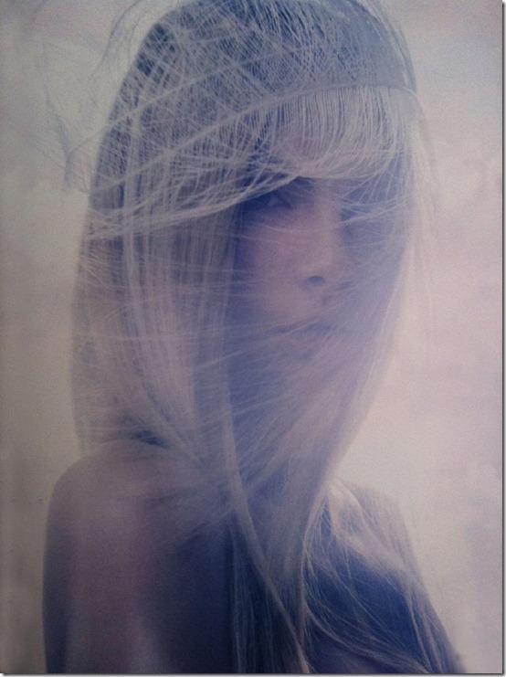 vogue-nippon-dec2011-3