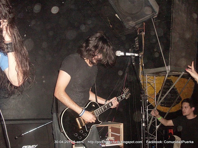 [A-cero%252030-04-2011%2520Show%2520%252860%2529%255B2%255D.jpg]