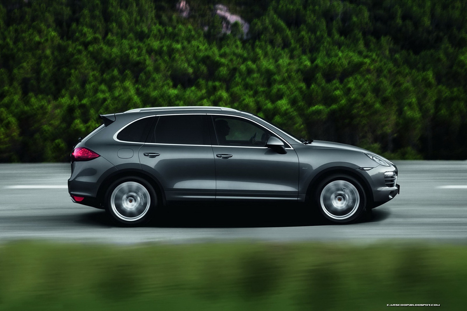 [2013-Porsche-Cayenne-S-Diesel-3%255B2%255D.jpg]