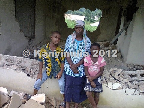 [osuofia%2520demolish%2520widow%2520house%255B16%255D.jpg]