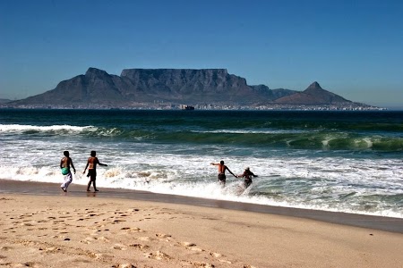 Table Mountain - langa Cape Town.jpg