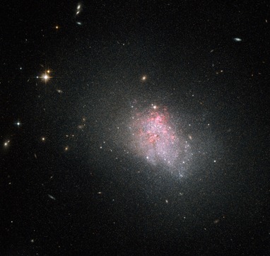 galáxia NGC 3738