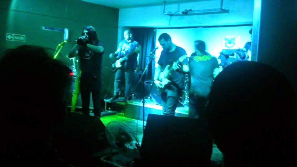 [942325_10151586474309886_1402638167_n%255B2%255D.jpg]