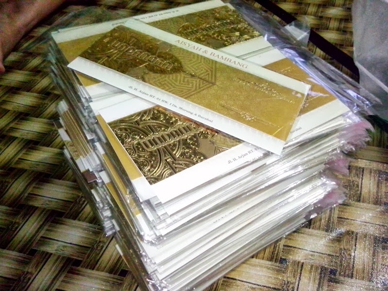 Produksi Undangan Hemat dan Banner Aisyah & Bambang 