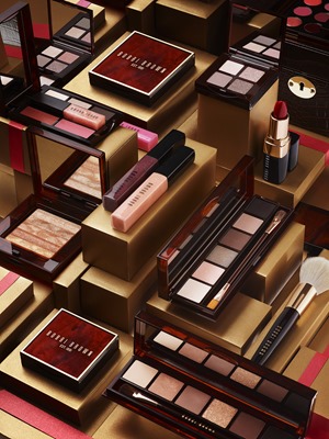 Bobbi Brown Holiday Gift Giving Collection FH14