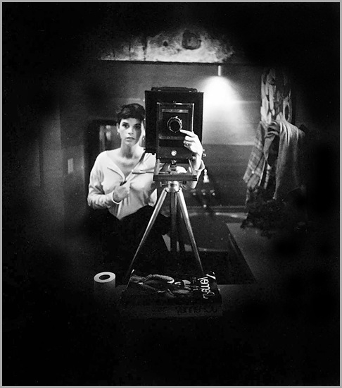 sally-mann-autoportrait1