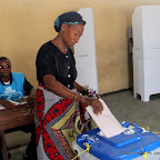 Début de vote le 28/11/2011 à Kinshasa, pour les élections de 2011 en RDC. Radio Okapi/ Ph. John Bompengo