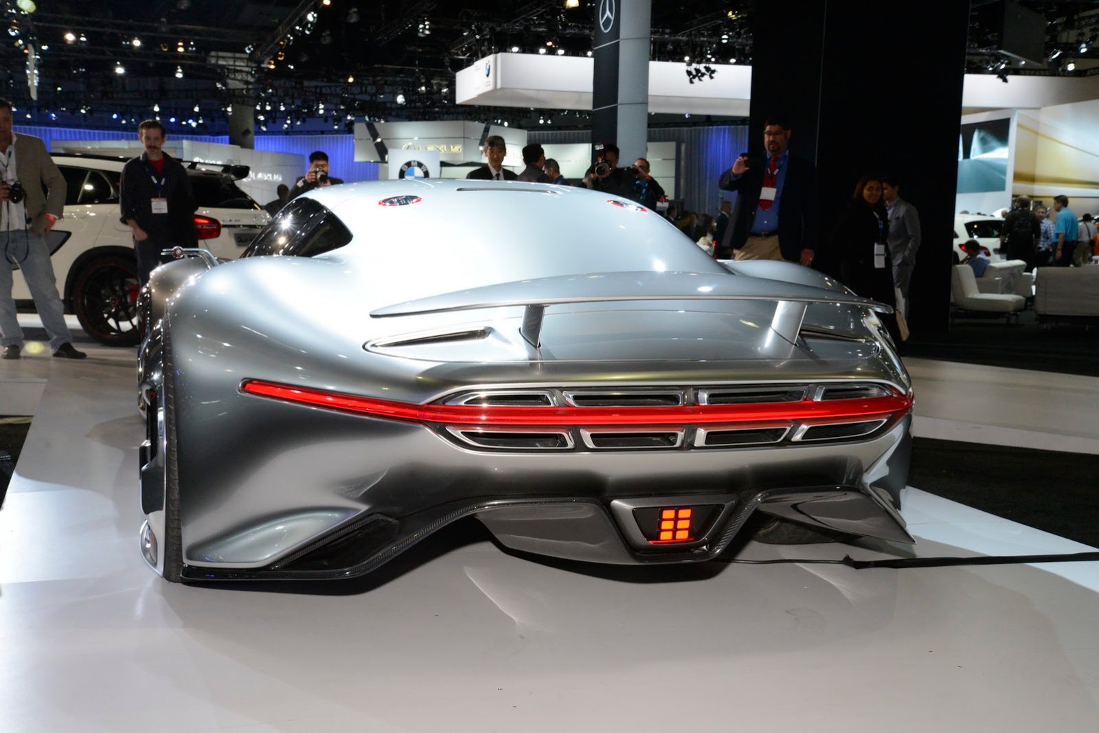 [Mercedes-Benz-Vision_4%255B2%255D.jpg]