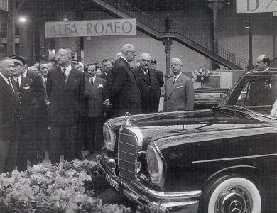 [1960-3-Mercedes-2209.jpg]