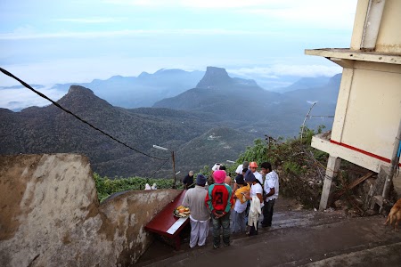 04. Adam's Peak, Sri Lanka.JPG