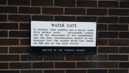 Water Gate