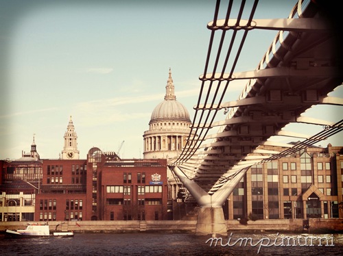 St. Paul's Cathedral & Millenium Bridge seen from the River Thames.