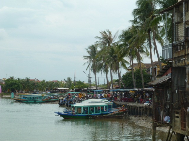 [Vietnam-Hoi-An-River-16-August-2012-.jpg]