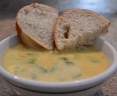 slow-cooker broccoli cheese soup