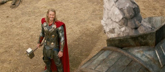 "Marvel's Thor: The Dark World"..Thor (Chris Hemsworth) and a Kronan...Ph: Film Frame..Â© 2013 MVLFFLLC. TM & Â© 2013 Marvel. All Rights Reserved.