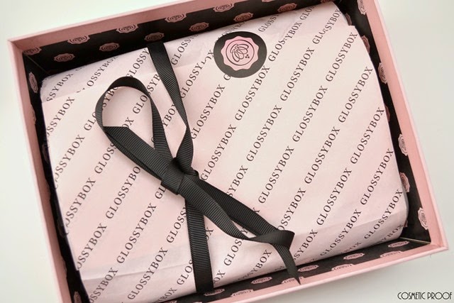 [Glossybox%2520March%2520Unboxing%2520Review%2520%25283%2529%255B5%255D.jpg]