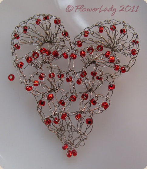 11-13-wire-bead-heart