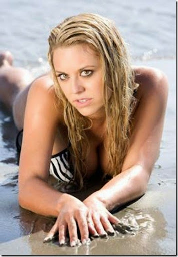 Taryn Southern Sexy