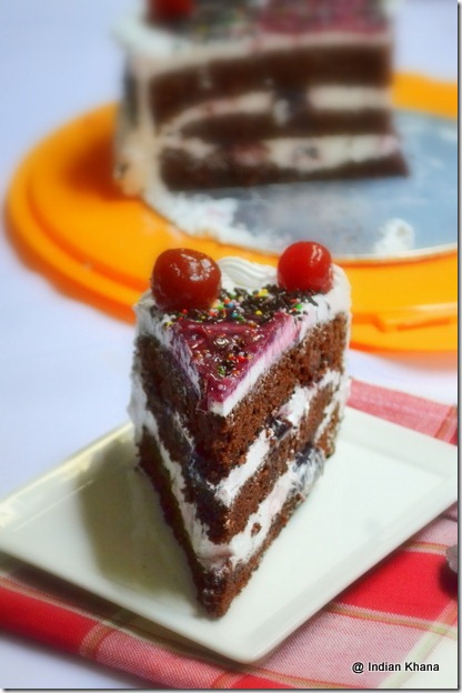 Easy black forest cake blog recipe singapore chocolate spoonge cake cream frosting