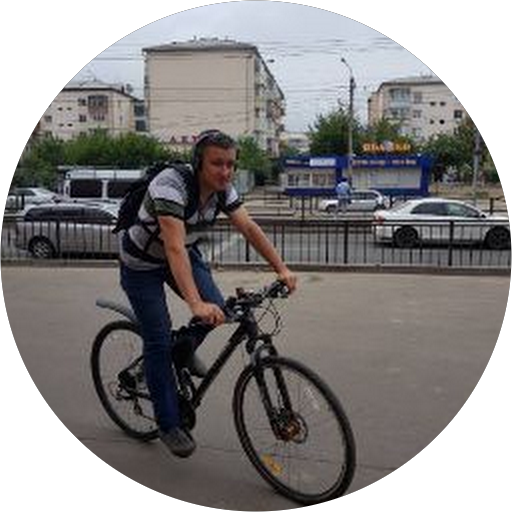 Николай Елистратов