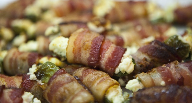 [Bacon%2520Wrapped%2520Stuffed%2520Jalapeno%2520Peppers%255B4%255D.jpg]